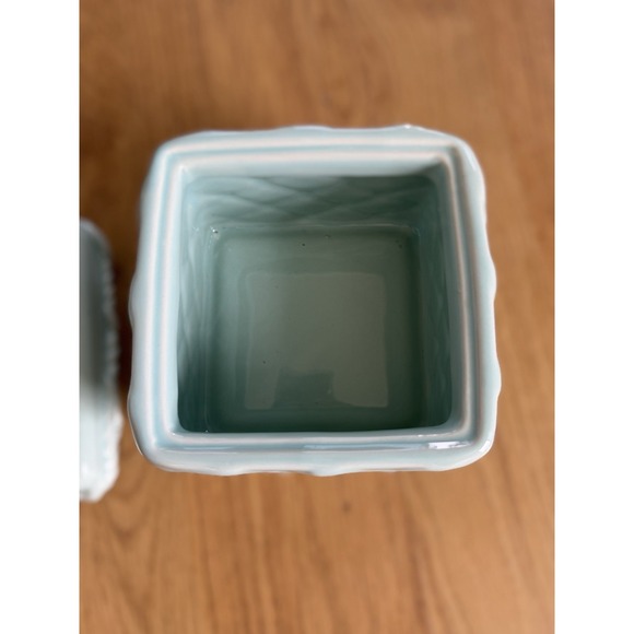 Apropos Home Collection Turquoise Shell Beach Ceramic Box - Picture 8 of 10